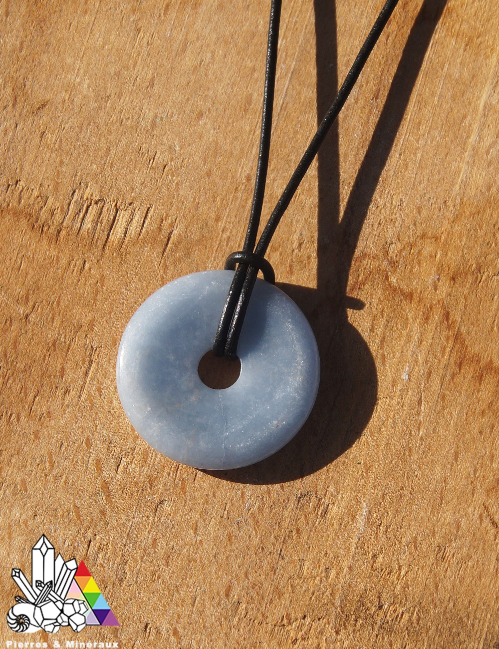 Pendentif En Angélite Forme Donut Pi Chinois - Diamètre 4 Cm - Naturosphère - Neuf Avec étiquettes