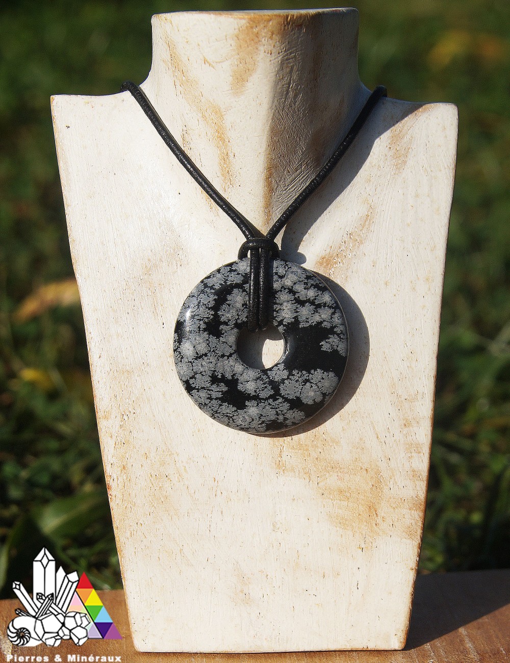 Pendentif Obsidienne Noire - Forme PI Chinois Ou Donut 30mm - Marque France Minéraux